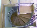 Scara circulara interioara inox cu trepte din lemn 14