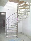 Scara circulara inox cu trepte din lemn 17