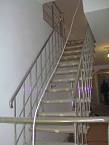 Scara interioara inox cu trepte din lemn 19